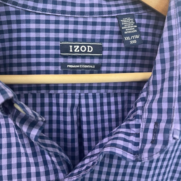 Men’s Izod performance button down - Picture 2 of 3